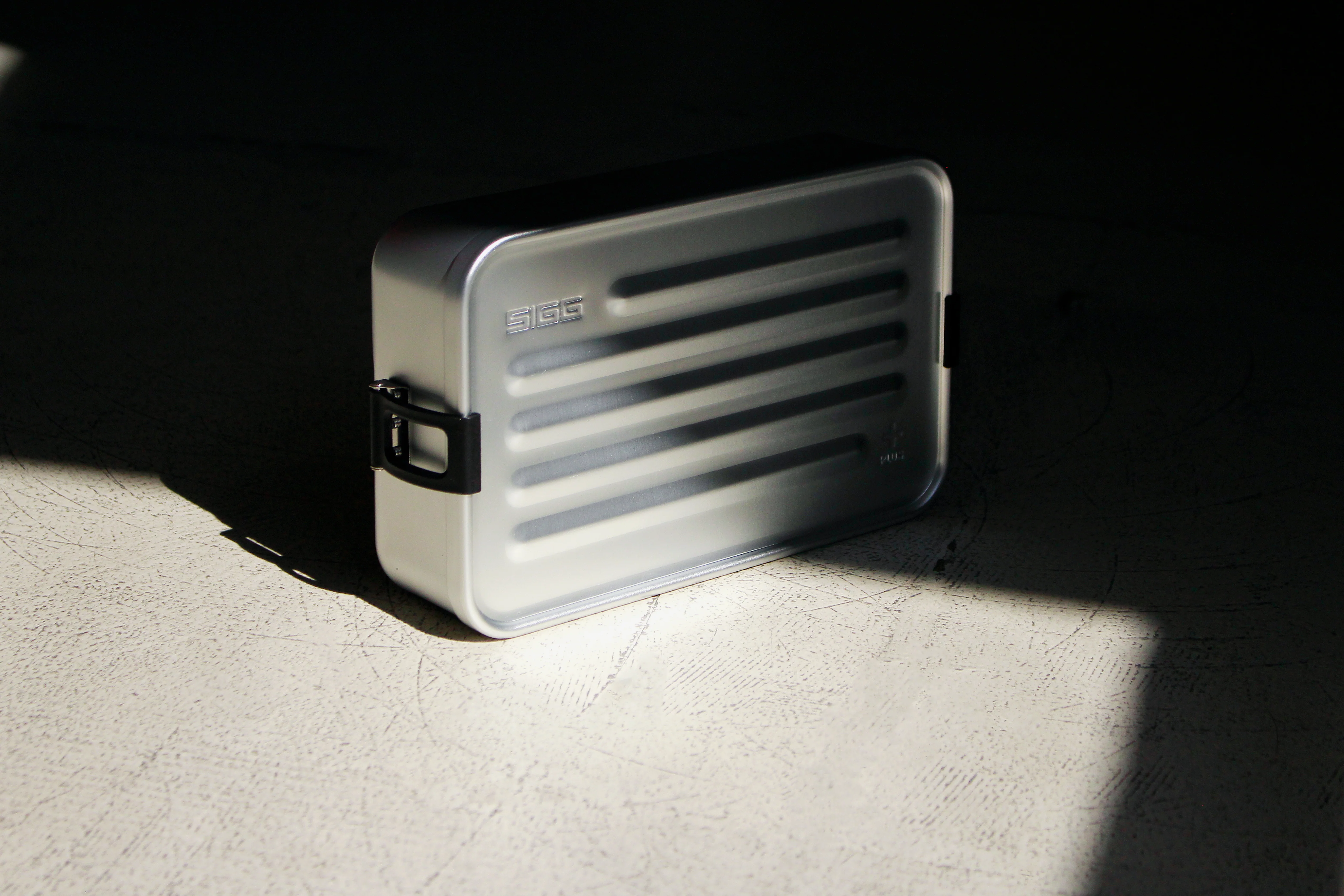 Metal Food Box - Image 13