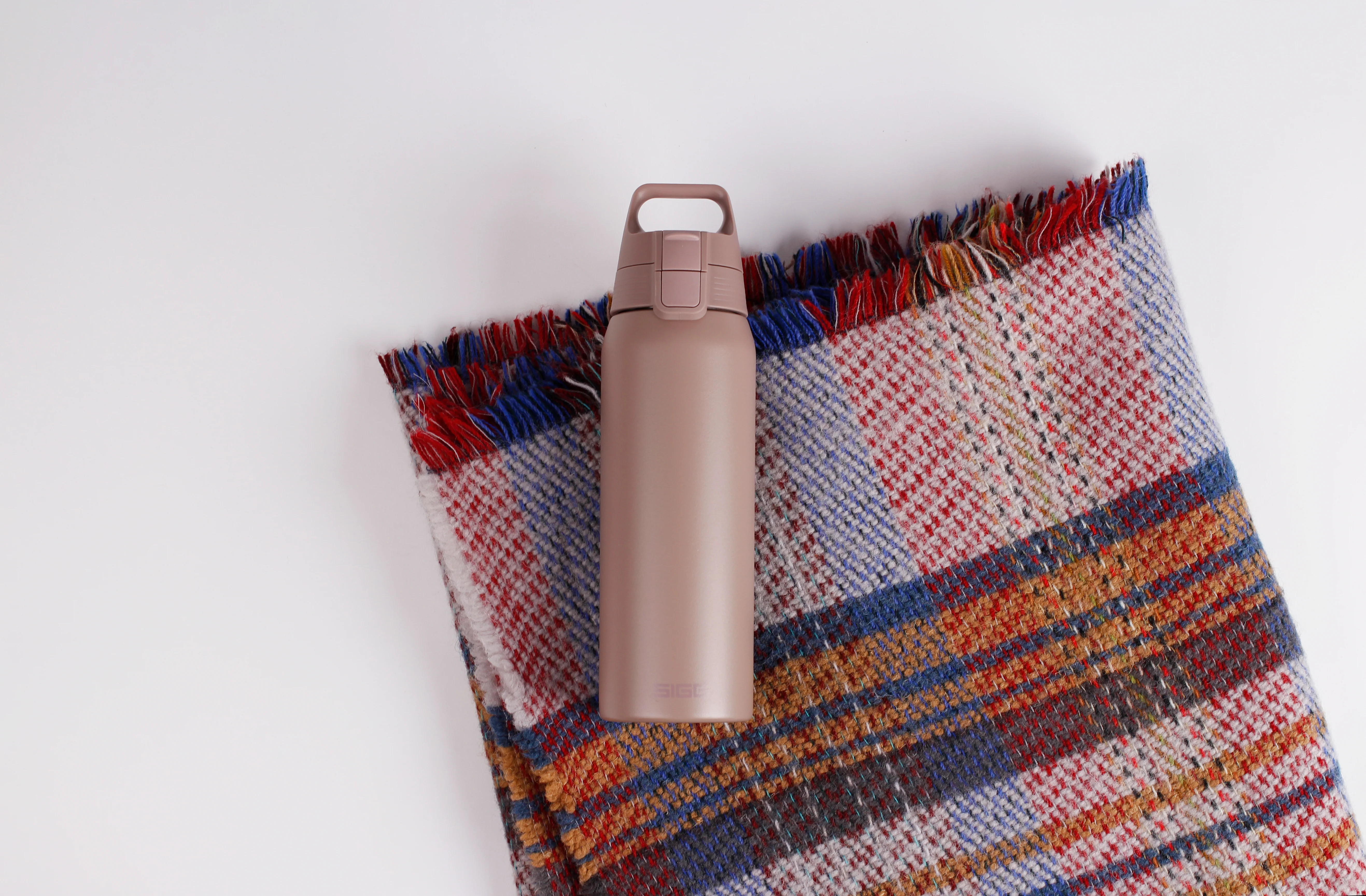 SIGG Shield Therm ONE – Isolierte Edelstahl Trinkflasche - Image 17